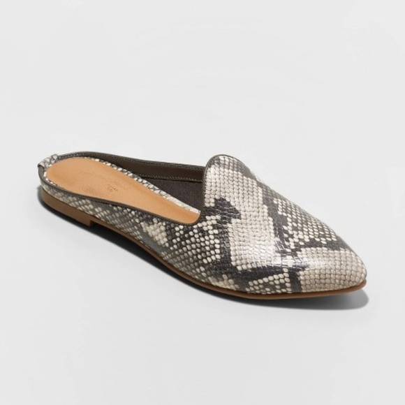 Universal Thread Faux Leather Snake Printed Mules - Picture 4 of 6